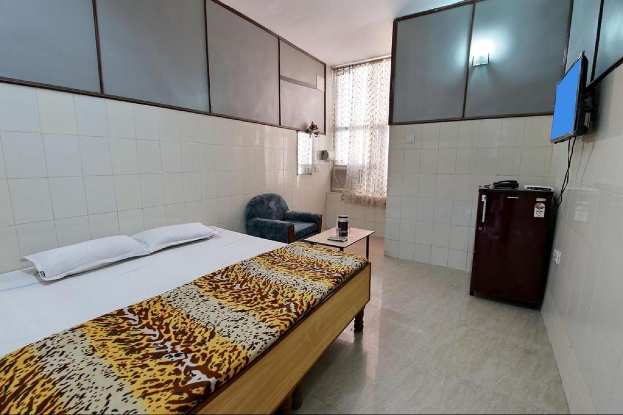 Pathānkot Staywell Hotel מראה חיצוני תמונה
